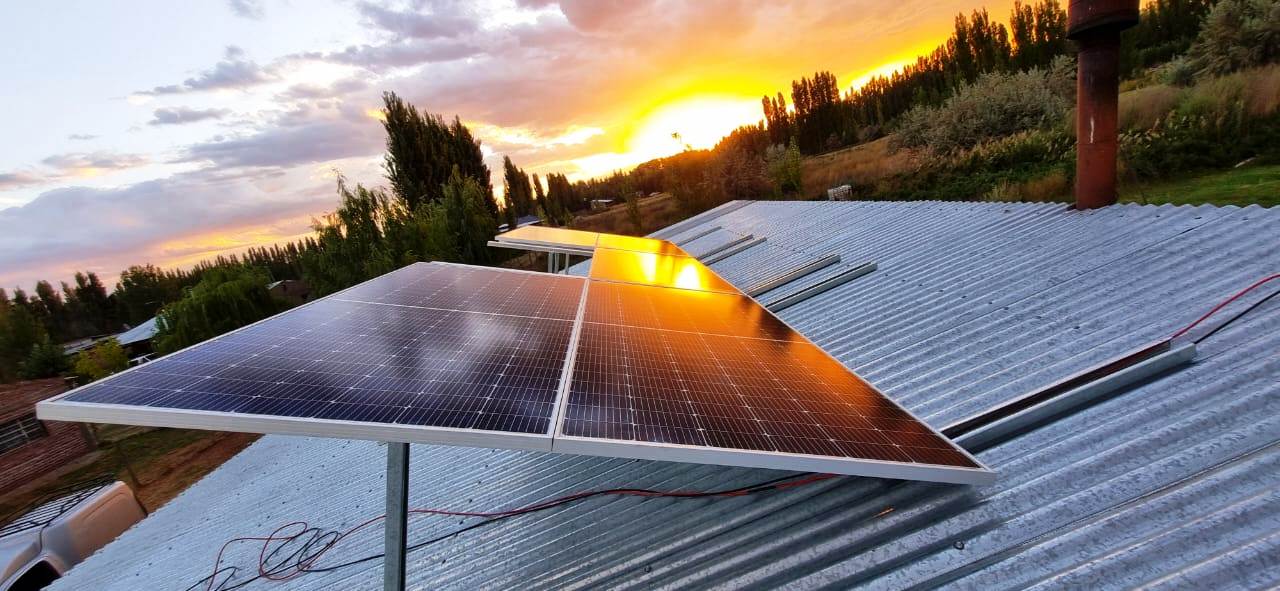 Instalación de paneles solares Enerlife - foto 2